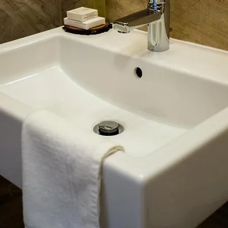 A7 Guest house Komarno