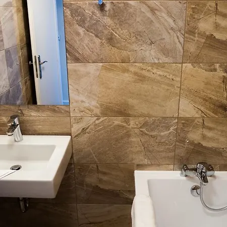 게스트하우스 A7 3*